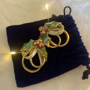 Beautiful Antique Porcelain Holiday Earings!